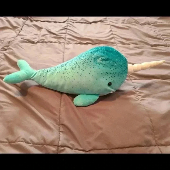 Scentsy Buddy Narwhal - Picture 1 of 5